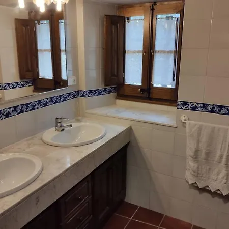 Les Basses Holiday home San Esteban de Llemana