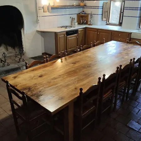 Les Basses Holiday home